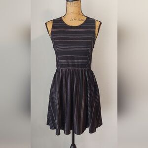 Elodie Sleeveless Dress w Stripes Sz L